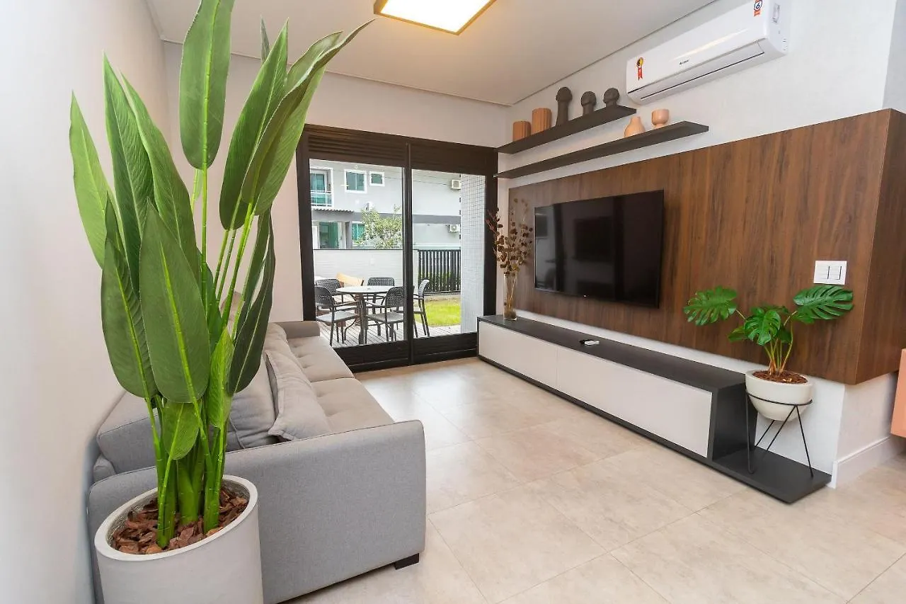 Apartment Adra Garden Apartments: Rooftop Pool & Beach Proximity in Bombinhas Brazil